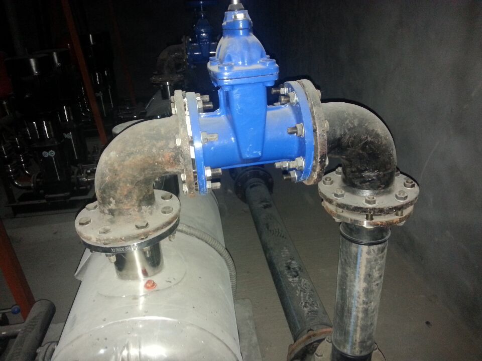 ��ˮ��ȫ�M(j��n)�Еr