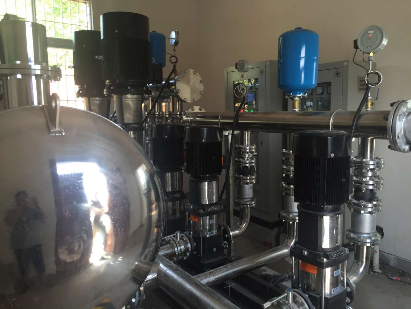 ���ι�ˮ�O(sh��)�����Ӌ����ˮ����